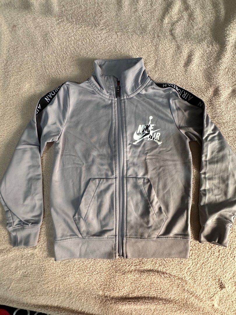 AIR JORDAN kids boys jacket (Category: Babies & Kids Fashion) located in Manila. Submitted by sonandaughter (Listing ID 1396540697, Image 1). Description: Son’s preloved Size posted. Price firm. Please zoom in pictures to check. Lets not waste each other’s time. Motorcycle courier shouldered and booked by buyer or pick up . No holes no stains no rips. Flaws will be disclosed if there is. Thank you .