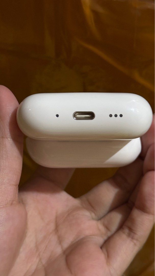 AirPods Pro 3 (Category: Earphones) located in San Juan City. Submitted by seller_accessories (Listing ID 1396588254, Image 3). Description: .