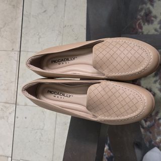 (Category: ) located in . Submitted by cbianx (Listing ID 1396599095, Image 1). Description: .
