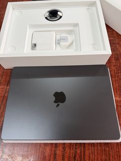 apple MacBook Pro 14吋
