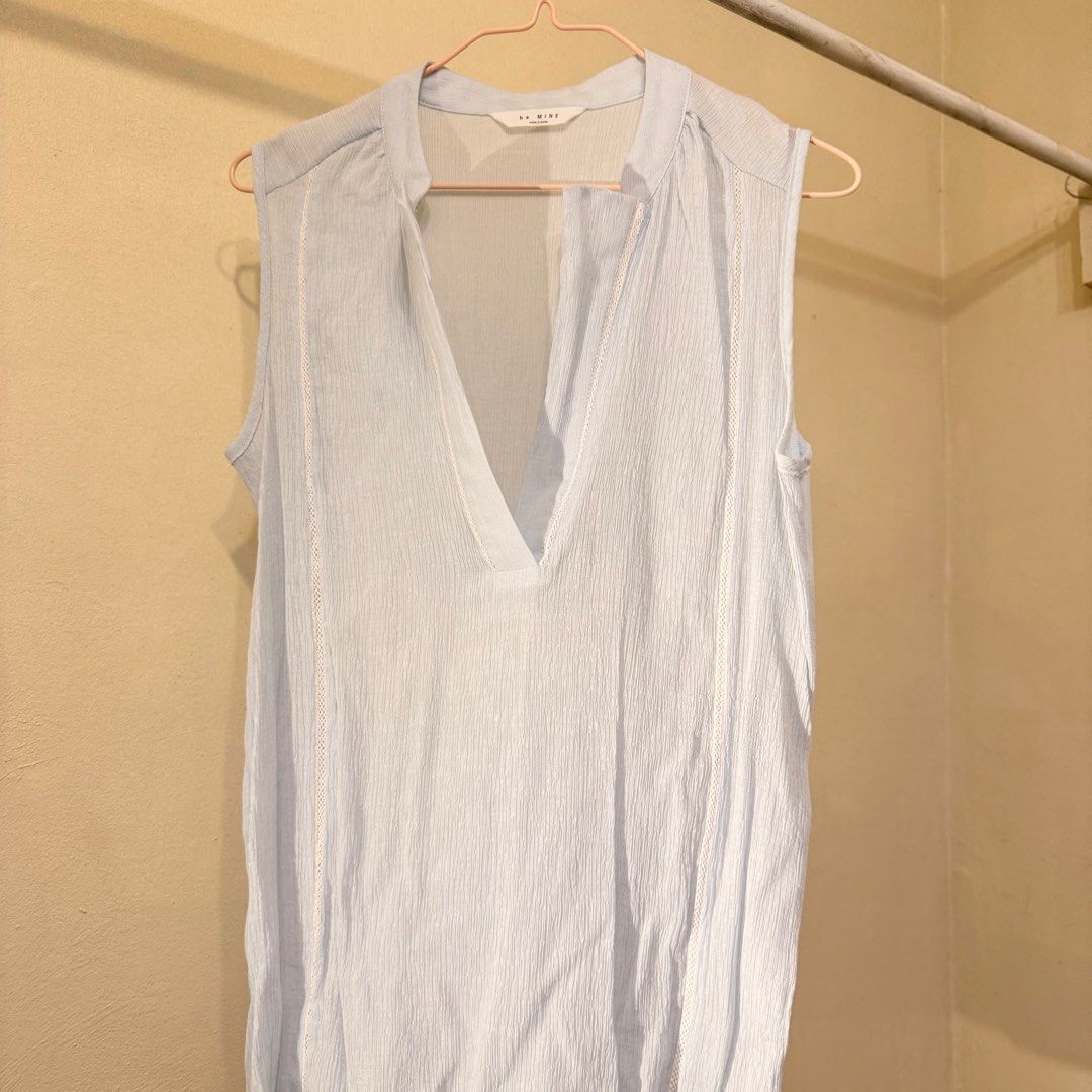Be Mine Sleeveless Top (Category: Sleeveless) located in Valenzuela. Submitted by mango____ (Listing ID 1396580422, Image 2). Description: - Be Mine sleeveless top - V-neck design - Light blue color - Textured fabric.