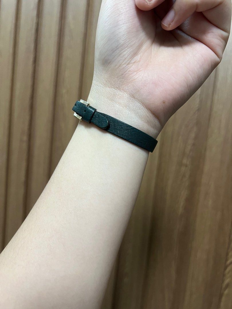 Carolina Herrera Emerald Green Bracelet Strap (Category: Bracelets) located in Cainta. Submitted by chainm (Listing ID 1396474353, Image 3). Description: No original box included but will provide alternative case Good condition .