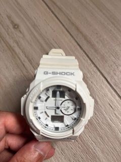 Casio G-Shock 白色手錶64236913899394110