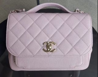 (Category: ) located in . Submitted by cheerycc (Listing ID 1396628263, Image 1). Description: .