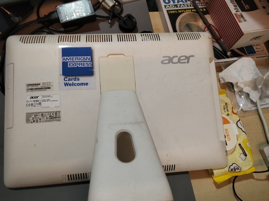 Computer63968015478403115