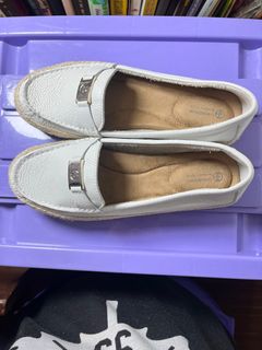 (Category: ) located in . Submitted by yeolyyy (Listing ID 1396476245, Image 1). Description: .