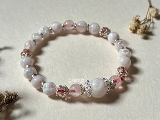 (Category: ) located in . Submitted by ciyxstyle (Listing ID 1396585952, Image 1). Description: .