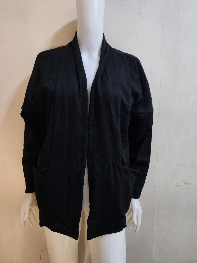 Harlan and Holden COLLECTION (Category: Coats, Jackets and Outerwear) located in Manila. Submitted by khate.bren (Listing ID 1396515932, Image 1). Description: 100% AUTHENTIC HARLAN AND Holden COLLECTION Coats, JACKET From Harlan VIP customer, brand ambassadress and endorser. Items were use maybe once or twice, sometimes not at all. Guaranteed like NEW. Check my 5 star reviews. Buyers are keep coming back for more! Selling price 1,800 Slightly NE