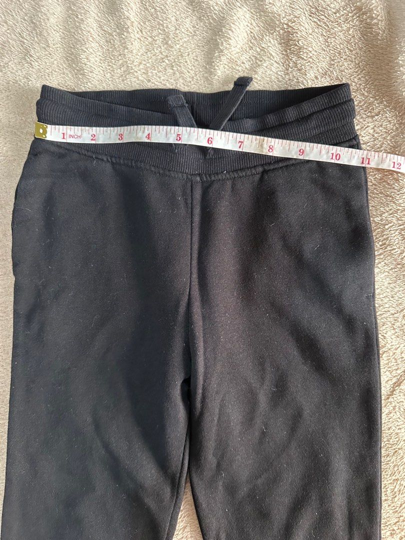 H&M jogger kids cotton (Category: Other Bottoms) located in Manila. Submitted by sonandaughter (Listing ID 1396539572, Image 3). Description: Size posted. Price firm. Please zoom in pictures to check. Lets not waste each other’s time. Motorcycle courier shouldered and booked by buyer or pick up . No holes no stains no rips. Flaws will be disclosed if there is. Thank you .