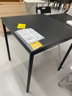 Sandberg Seater Table And Chairs Ikea Sandberg Tavolo E Sgabelli