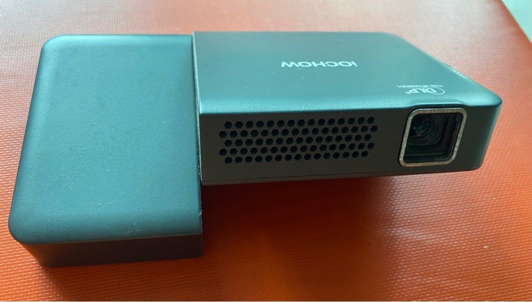 iOCHOW iO2S ミニ プロジェクターを使ってみた iochow io2 ミニ 