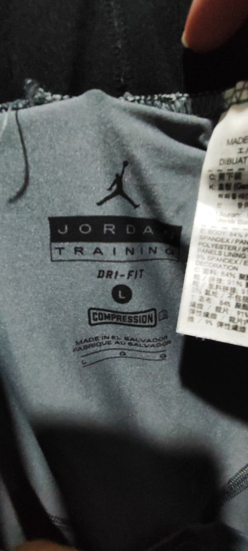 Jordan Training Compression (Category: Activewear) located in Taguig. Submitted by joe_dgreat (Listing ID 1396619849, Image 3). Description: Selling my preloved Jordan Compression Size30-34 100% legit For more details kindly PM me Deliveries Lalamove everyday J&T saturday and sunday only Thank you.