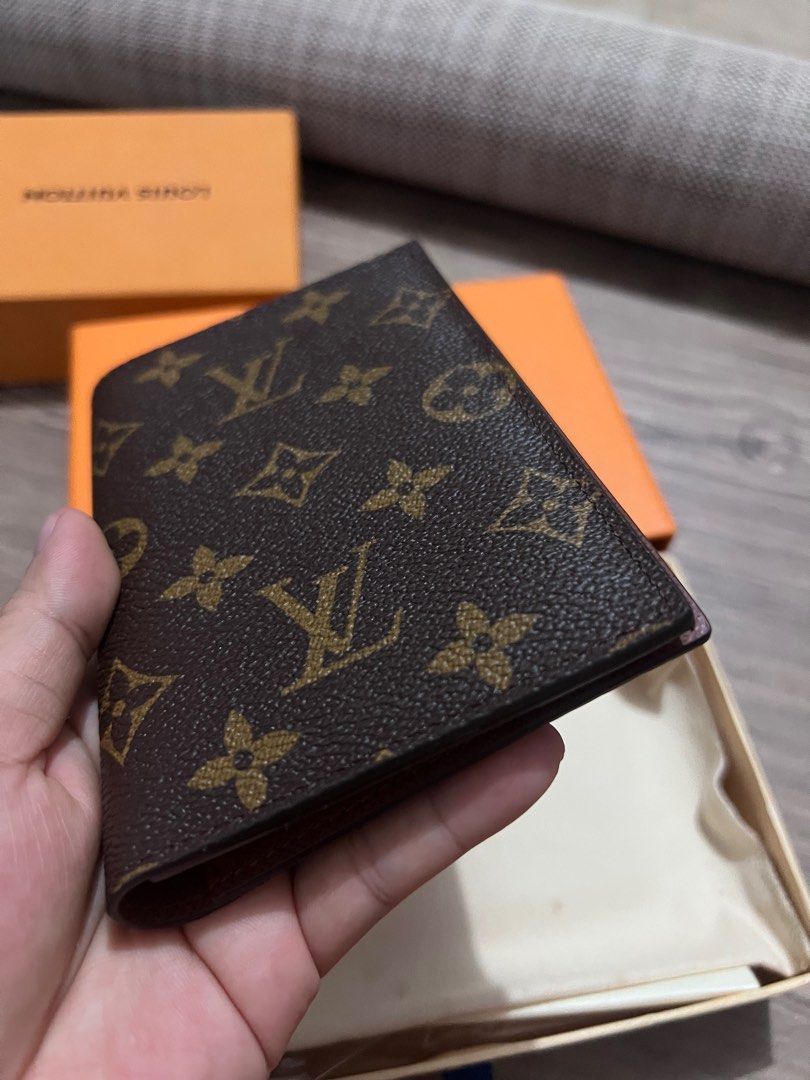 LV passport cover/holder (Category: Luxury Bags & Wallets) located in Paranaque City. Submitted by kgmgiftedph20 (Listing ID 1396591937, Image 3). Description: Coded.