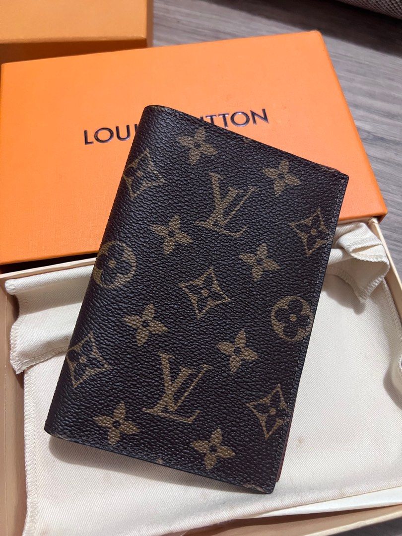 LV passport cover/holder (Category: Luxury Bags & Wallets) located in Paranaque City. Submitted by kgmgiftedph20 (Listing ID 1396591937, Image 1). Description: Coded.