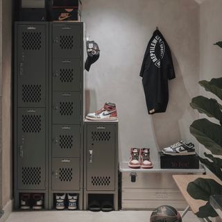 (Category: ) located in . Submitted by nicckbeh (Listing ID 1396161855, Image 1). Description: .