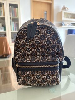 （分類：）位於 。 由 chilyn3821 提交（商品編號 1396541396，圖片 1）。簡介： 。