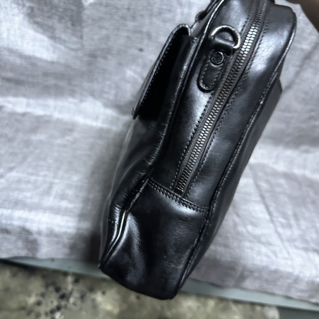 MCM document bag (Category: Briefcases) located in Manila. Submitted by greyinfash06839 (Listing ID 1396609836, Image 3). Description: 🤍Item: MCM document bag 🤍Brand: MCM 🤍Matirial: Leather 🤍Quality: Original 🤍color: Black 🤍Size: Large 🤍Dimension. H: 11 L: 15 W: 3 🤍Sex: For Men 🤍Issue: Repainted 🤍Condition Rate: 8/10 🤍Other info:.