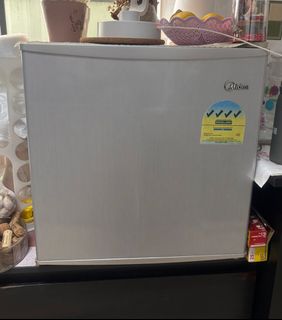 (Category: ) located in . Submitted by happy2recycle (Listing ID 1396524691, Image 1). Description: .