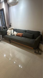 (Category: ) located in . Submitted by movehouse2025 (Listing ID 1396520328, Image 1). Description: .