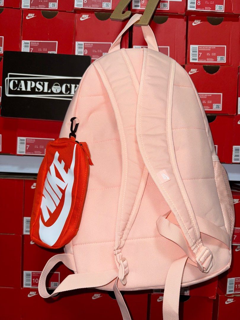Nike Elemental shoebox backpack 20ʟ (Category: Backpacks) located in Manila. Submitted by caps.lock1 (Listing ID 1396649583, Image 3). Description: ✨ ℕ𝔼𝕎 𝔸ℝℝ𝕀𝕍𝔸𝕃 ✨ 𝑵𝒊𝒌𝒆 𝑬𝒍𝒆𝒎𝒆𝒏𝒕𝒂𝒍 𝒔𝒉𝒐𝒆𝒃𝒐𝒙 𝒃𝒂𝒄𝒌𝒑𝒂𝒄𝒌 20ʟ ᴄᴏʟᴏʀ: ᴡᴀsʜᴇᴅ ᴄᴏʀᴀʟ ᴅɪᴍᴇɴsɪᴏɴs: L 30.5ᴄᴍ X H 45.5ᴄᴍ X W 12.5ᴄᴍ ʙᴇʟᴏᴡ sʀᴘ: ₱1000 ᴏɴʟʏ‼️ mall price : ₱1,695 ❌ ▪️ᴏɴ ʜᴀɴᴅ▪️ʙʀᴀɴᴅɴᴇᴡ▪️ʟᴇɢɪᴛ💯 *𝐺𝑟𝑎𝑏 𝑦𝑜𝑢𝑟𝑠 𝑛𝑜𝑤.