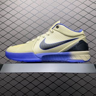(Category: ) located in . Submitted by outlet.sneaker.shop (Listing ID 1396482927, Image 1). Description: .