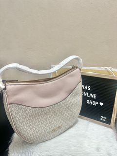 (Category: ) located in . Submitted by anasonlineshophtplaspinas (Listing ID 1396479574, Image 1). Description: .