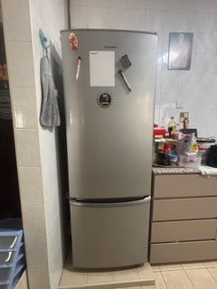 (Category: ) located in . Submitted by happy2recycle (Listing ID 1396525723, Image 1). Description: .