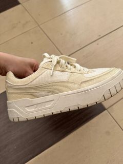 (Category: ) located in . Submitted by xyla.preloved (Listing ID 1396642918, Image 1). Description: .