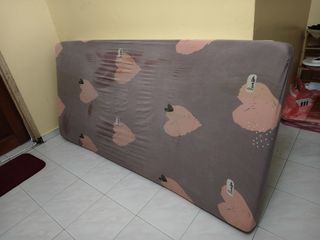 (Category: ) located in . Submitted by prettydia.outlet (Listing ID 1396626060, Image 1). Description: .