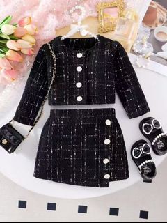 (Category: ) located in . Submitted by nsya.shoppe (Listing ID 1396592235, Image 1). Description: .