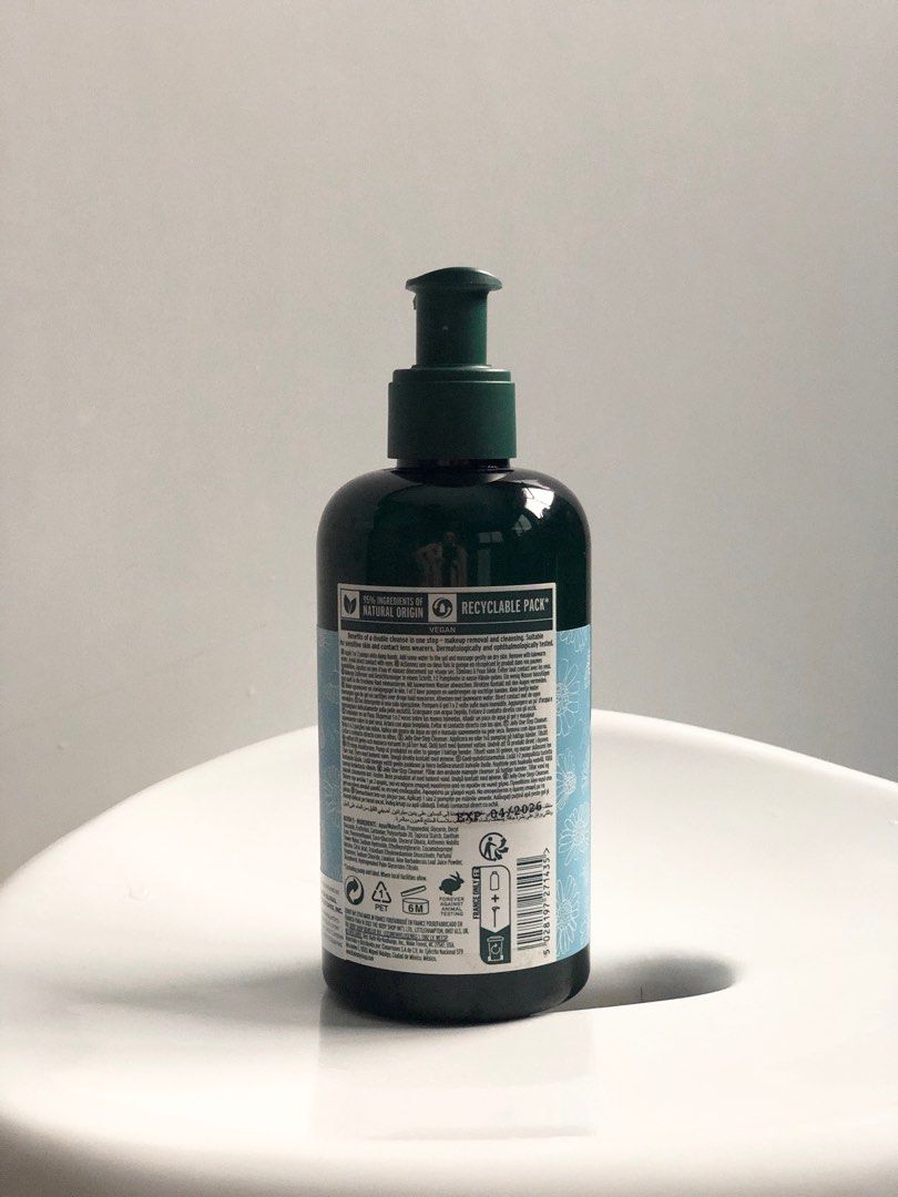 The Body Shop Camomile (Category: Face Care) located in Imus. Submitted by xxscloset (Listing ID 1396509158, Image 2). Description: 📌 PLEASE READ BEFORE MESSAGING AND MAKING AN OFFER -AVAILABLE AS LONG AS POSTED -NO WHEN WORN PHOTO REQUESTS -GOGO EXPRESS DELIVERY ONLY -SERIOUS BUYERS ONLY PLEASE If interested to buy, please read the description and make an appropriate offer to formalize the transaction. Firm price. Thank you. Urban Decay Marvel 