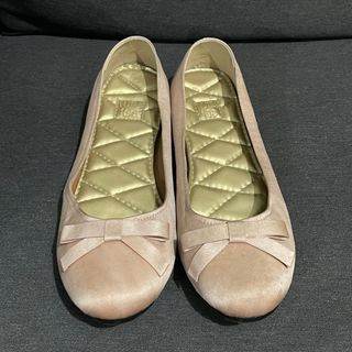 (Kategori: ) berada di . Dikirim oleh solleda (ID iklan 1396655477, Gambar 1). Deskripsi: .