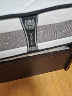 (Category: ) located in . Submitted by 71284yh (Listing ID 1396531238, Image 1). Description: .