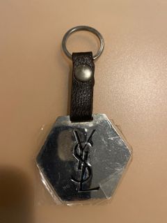 （分類：）位於 。 由 naraheiber 提交（商品編號 1396618307，圖片 1）。簡介： 。