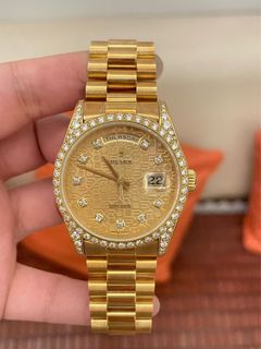 （分類：）位於 。 由 16_watch_b_q 提交（商品編號 1396795194，圖片 1）。簡介： 。