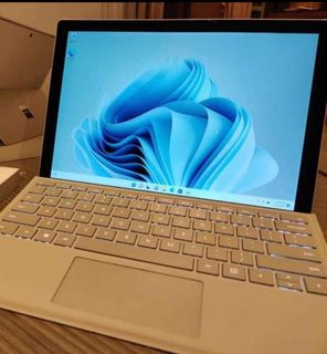🤩超輕 0.77kg 超靚仔 👍Win 11 AI👆🏼I5 4核 Quad Core 8 thread背光鍵盤 Microsoft Surface pro  4核8線程 超輕 Touch Screen64214305431937110