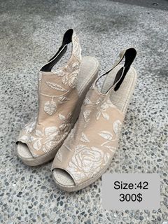 由 debbie0123 (刊登 ID 1396706325，圖片 1) 提交，位於 的 (類別：)，說明：。