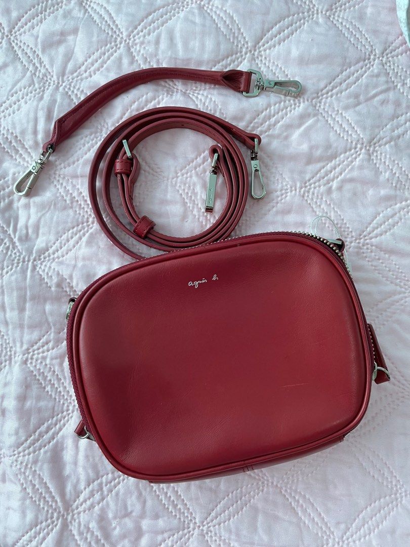 Agnes b maroon 2-way bag - FP12 (Category: Luxury Bags & Wallets) located in Cabuyao City. Submitted by yhaniesgph (Listing ID 1396680833, Image 1). Description: With minimal sign of use (see last 4 photos), malinis loob. Still in very good condition. Comes with 2 straps. Silver hardware.