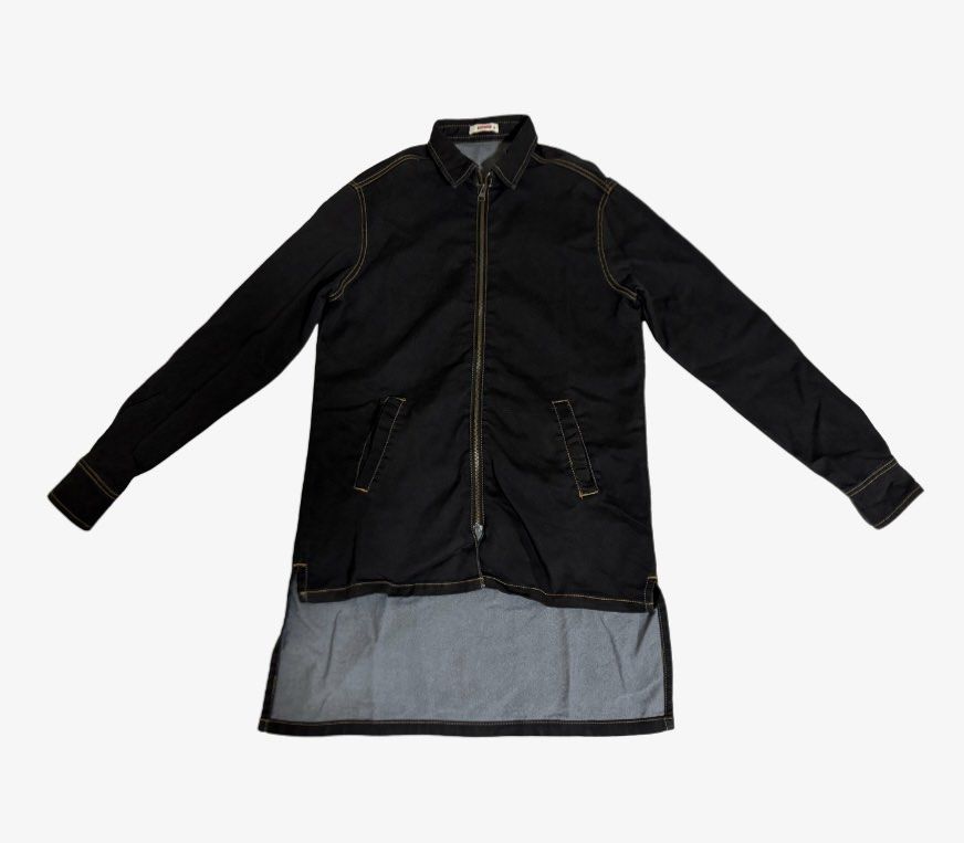 Bench Denim Long Jacket (Black) - S (Category: Coats, Jackets and Outerwear) located in Paranaque City. Submitted by anmangle (Listing ID 1396804776, Image 1). Description: Size: S W: 19.5” L: 28.5” (front), 34.5” (back) Color: Black Pre-loved Issue: Old RFS: Doesn’t fit me anymore Shipping only 🛵 PM for more details 📩.