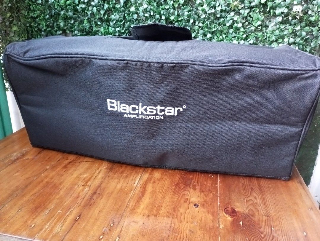 Blackstar Amplifier Bag (Category: Soundbars, Speakers & Amplifiers) located in Manila. Submitted by vintage0nlineshop (Listing ID 1396668411, Image 1). Description: - Black exterior with Blackstar logo. - Includes a carrying handle. - Designed for amplifier protection. - Secure fit for your amplifier..