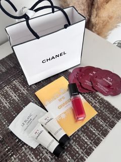 (Category: ) located in . Submitted by tsd_closet (Listing ID 1396708373, Image 1). Description: .