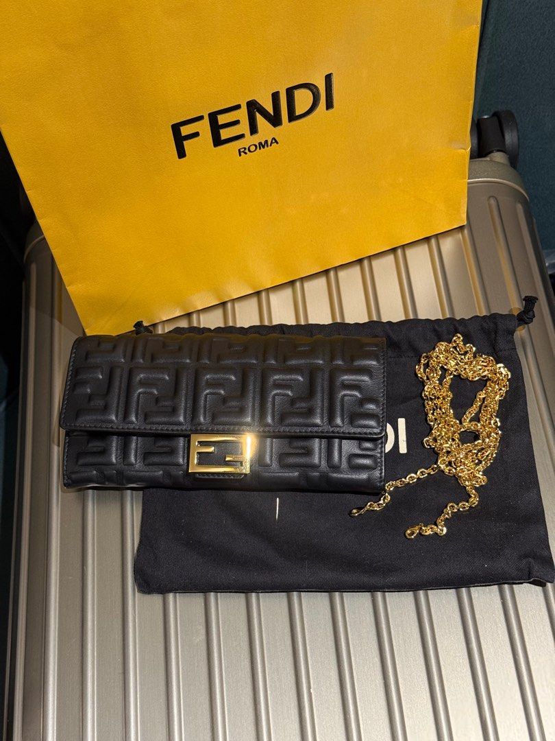 FENDI BAGUETTE CONTINENTAL WALLET ON CHAIN 100% authentic (Category: Luxury Bags & Wallets) located in Pasig City. Submitted by cinarty.shops (Listing ID 1396780454, Image 1). Description: BEST DEAL Complete inclusion! Authentic - USED ONLY for my sister’s wedding and reception. Hard to let go. Outer: Lamb Skin 100% very soft and luxurious, Gold Plated Metal 100%.