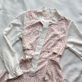 (Category: ) located in . Submitted by lovedpiece (Listing ID 1396736366, Image 1). Description: .