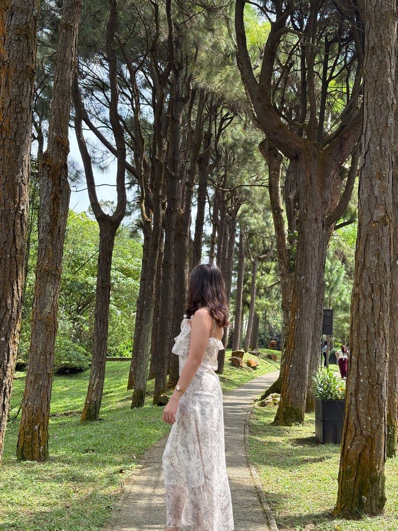 Floral Print Maxi Dress (Category: Dresses) located in Manila. Submitted by iudazed (Listing ID 1396771417, Image 2). Description: - Floral print maxi dress - Features spaghetti straps and ruffle detailing - Lightweight and flowy fabric - Ideal for warm weather - Suitable for various occasions - Can be dressed up or down.