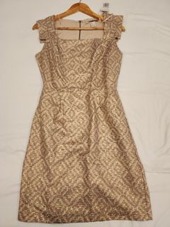 (Category: ) located in . Submitted by wardrobemanila (Listing ID 1396728917, Image 1). Description: .