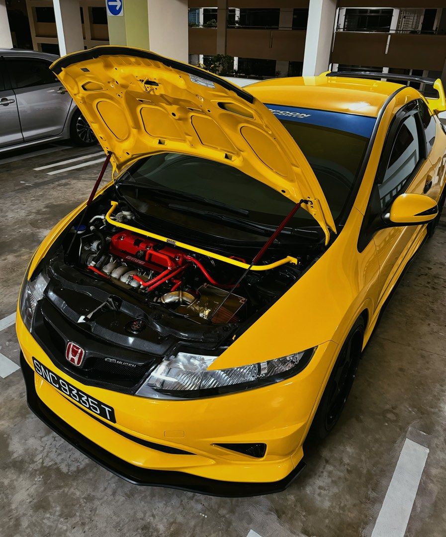 Honda Civic Type-R 2.0 (M) (Category: Used Cars) located in Singapore. Submitted by LuxeDetailing.sg (Listing ID 1322701096, Image 1). Description: No consignment/dealer ty Fully built engine with forged pistons and conrods by Type R specialist (2023) Pushing 260 on crank Straight Chassis, No leaks. New mileage 4xxxx KM Shelter parked 1-2 times weekly washed without fail ATI Super Damper engine balancer FD2R Cams FD2R Valvetrain FD2R Throttle bod