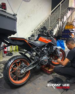 Ktm duke 200 speedometer For Sale Motorcycle Accessories