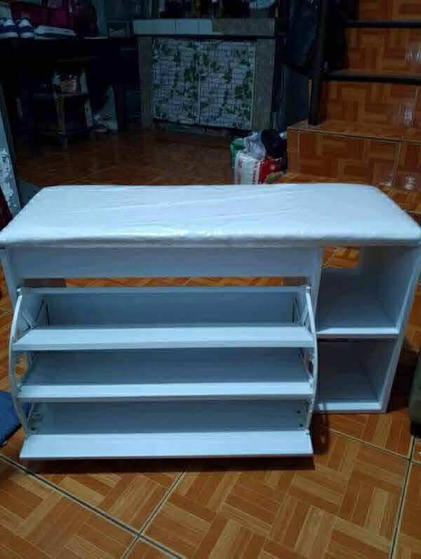 L shoe bench rack 80x30x51xcm (Category: Shelves, Cabinets & Racks) located in Manila. Submitted by dolorchris69891 (Listing ID 1396681798, Image 3). Description: shoe bench rack 80x30x51xcm .