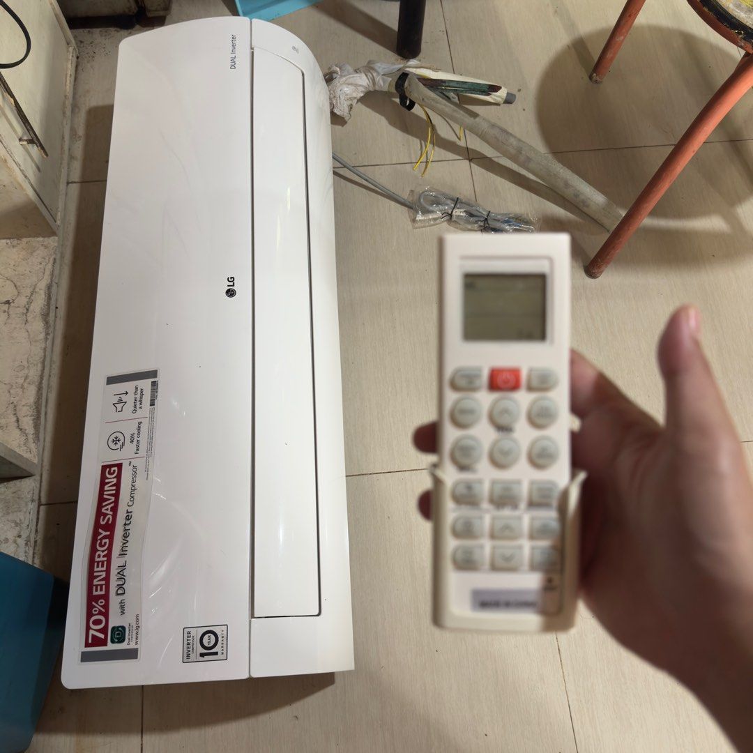 LG Standard Split Type Aircon 2.0HP dual inverter compressor aircon (Category: Air Conditioning and Heating) located in Cebu City. Submitted by gilejehhk (Listing ID 1396744013, Image 1). Description: LG Standard Split Type Aircon 2.0HP dual inverter compressor aircon Model: HS 18iss Issue: Ch 02 blinking display For pick up only Cebu!!!!! Near linao barangay hall talisay cebu Text 09613166070.