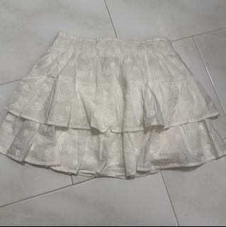 (Category: ) located in . Submitted by aaksashi (Listing ID 1396818239, Image 1). Description: .